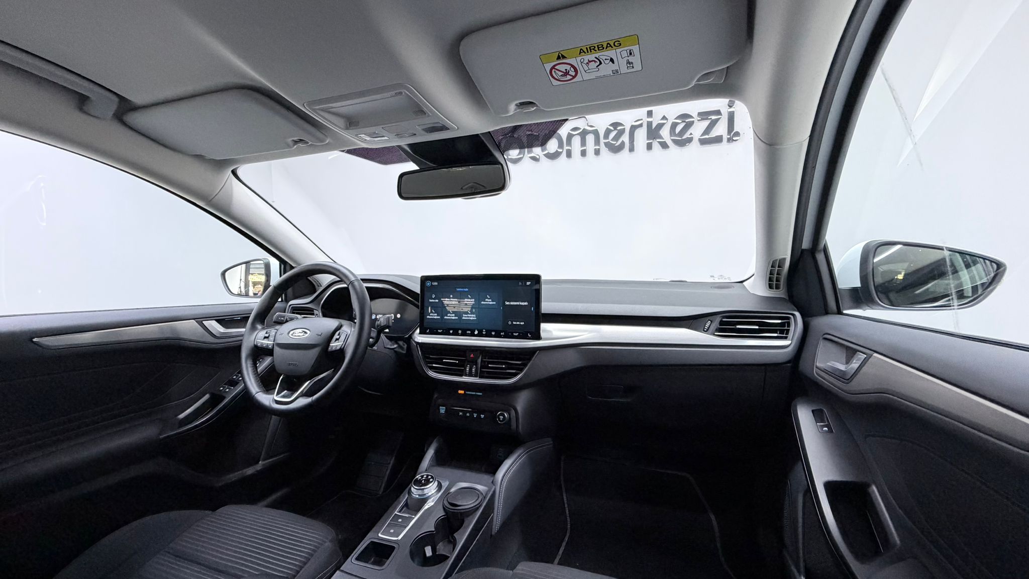 FORD FOCUS 14